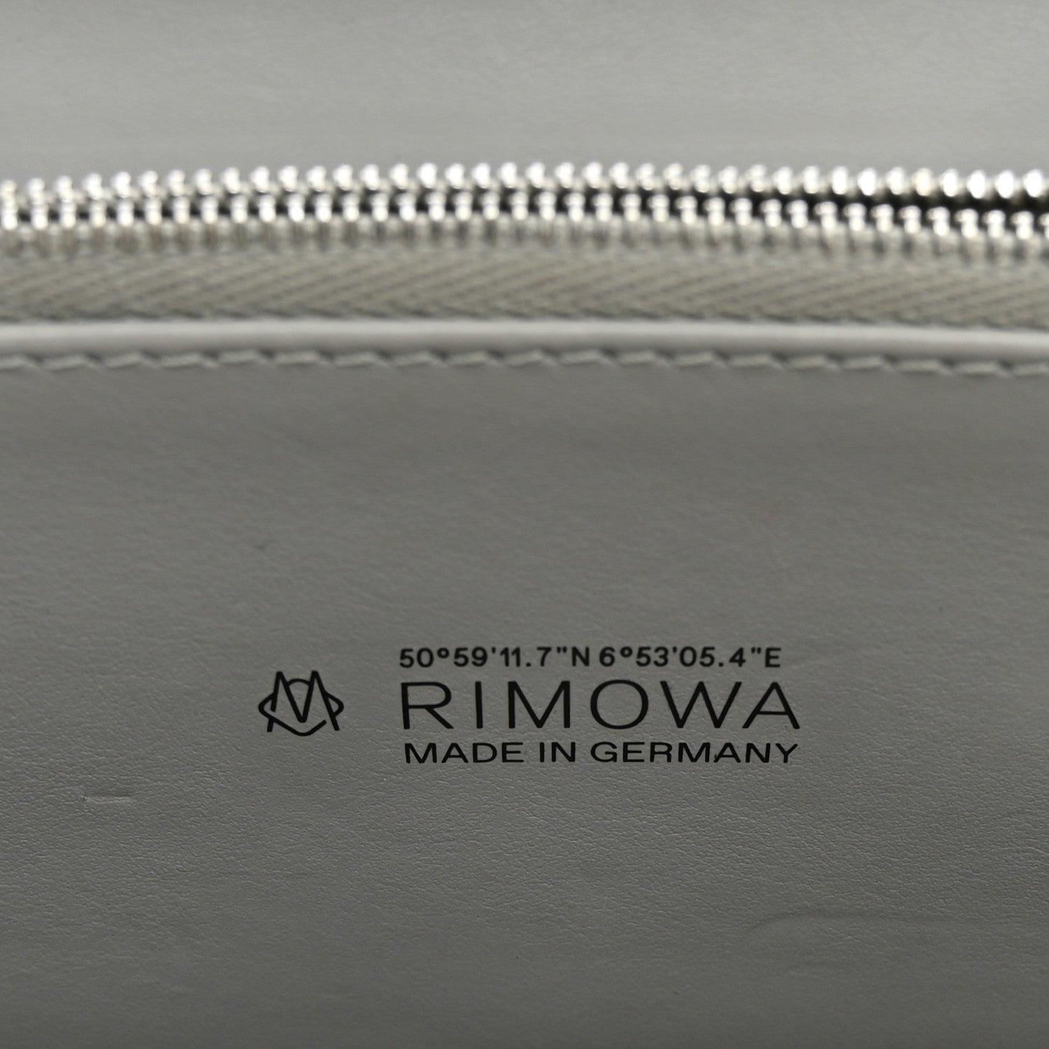 Rimowa Gloss Polycarbonate Personal Cross-Body Bag White Grey 5 of 9