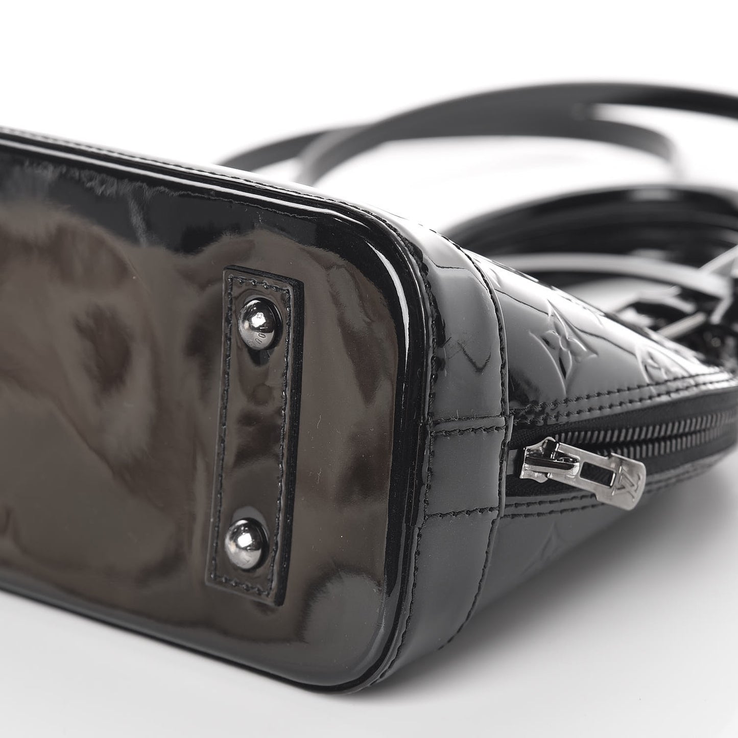 Vernis Alma BB Noir Magnetique