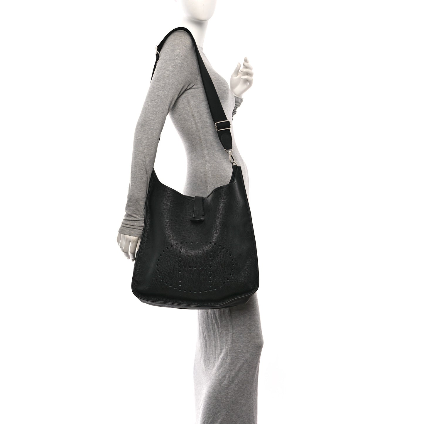 Taurillon Clemence Evelyne III TGM Black