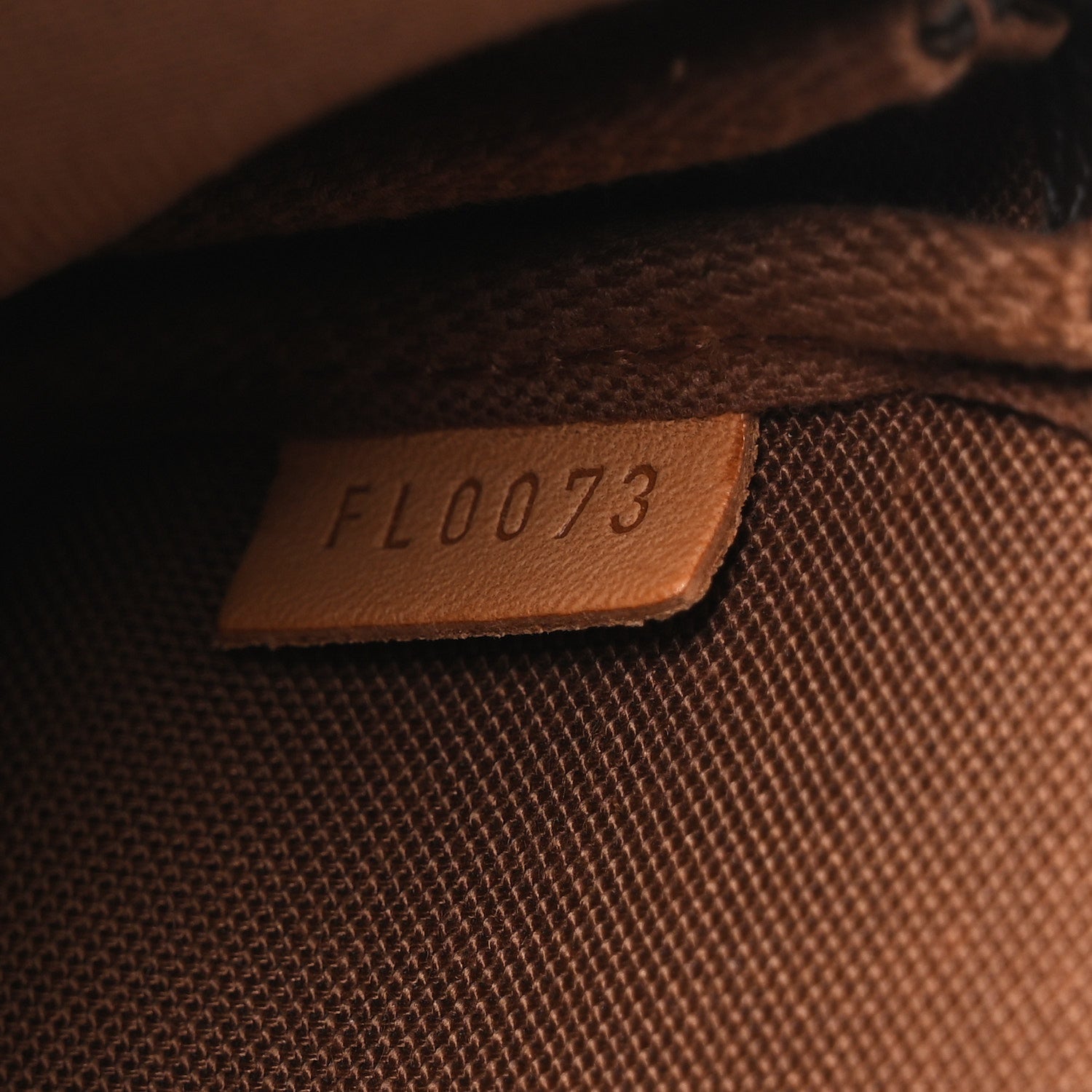 Louis Vuitton Monogram Bucket Pochette Accessories 6 of 9