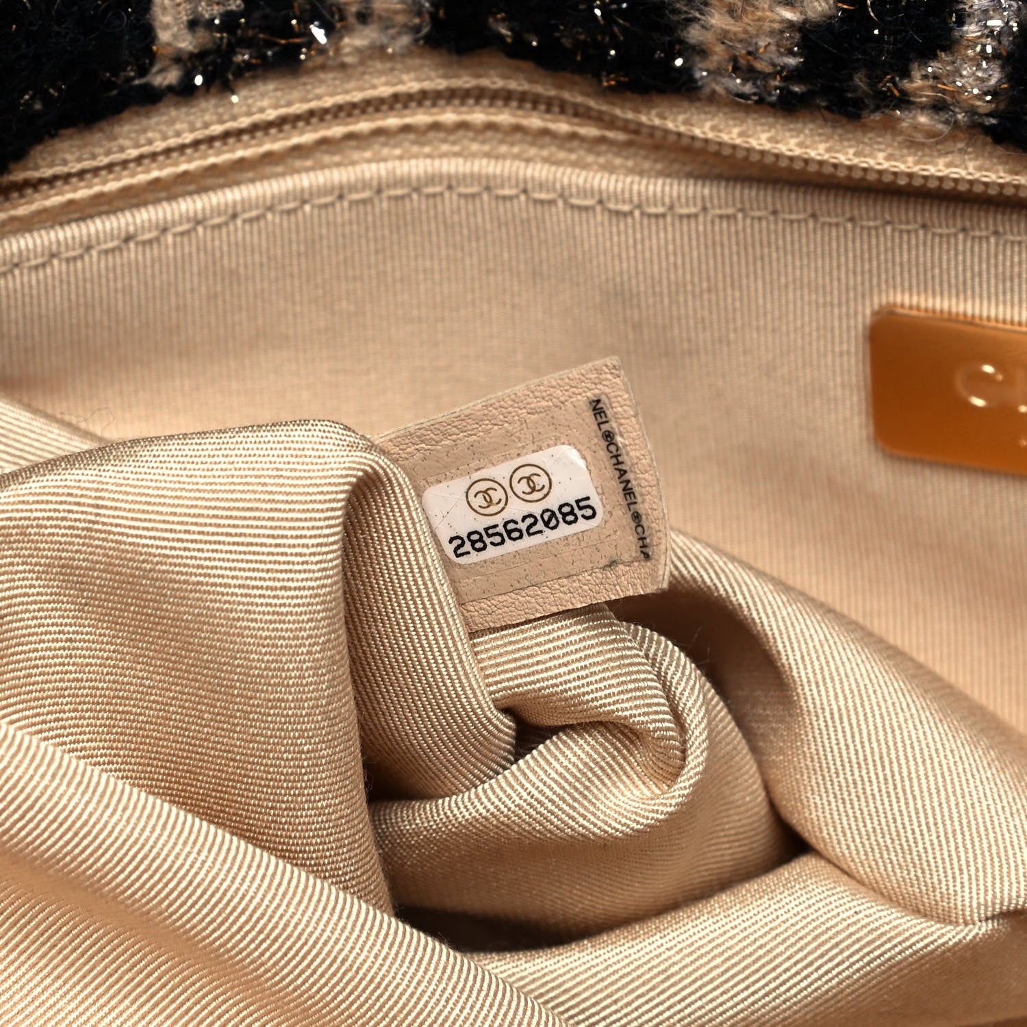Chanel Tweed Large Chanel 19 Flap Beige Black 8 of 8