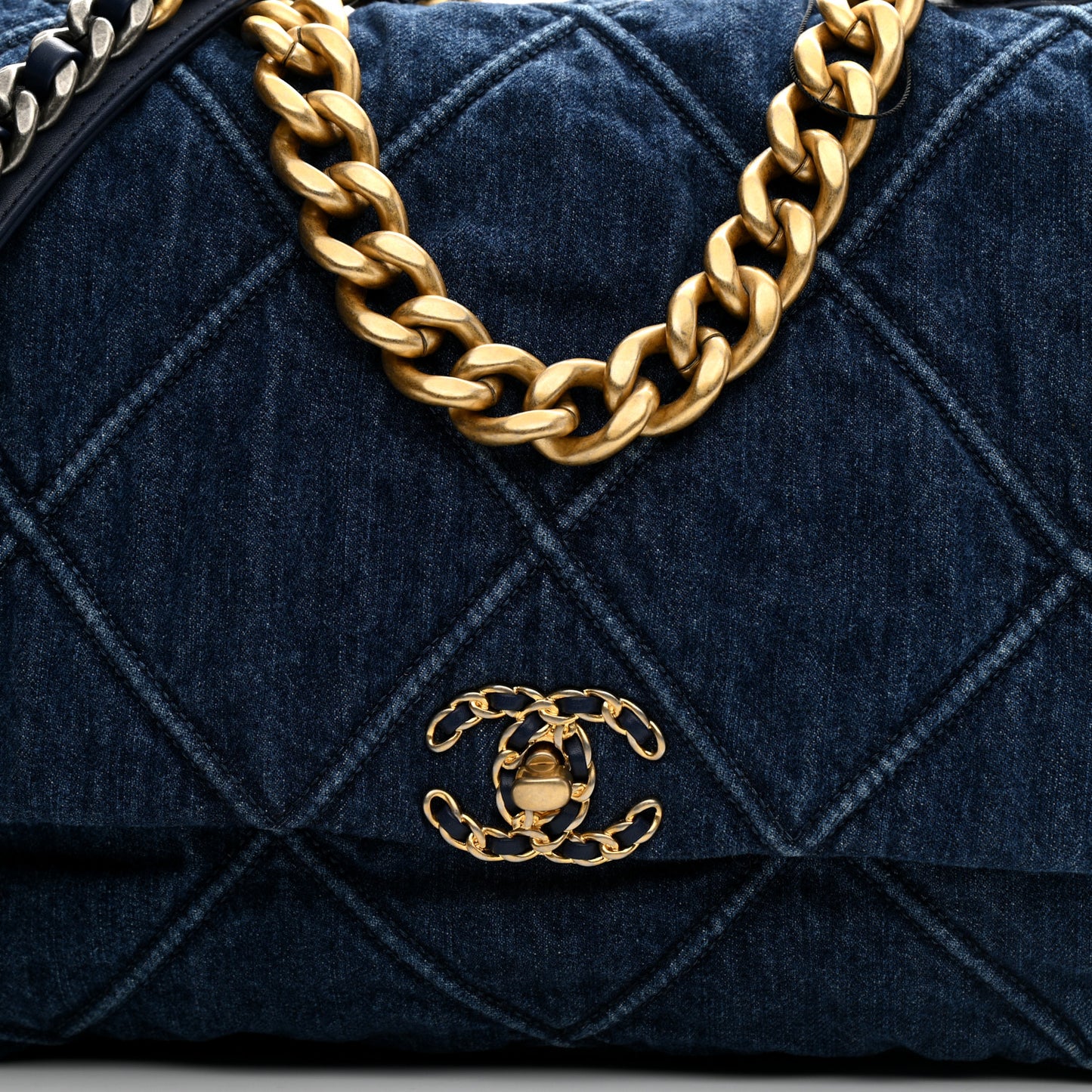 Denim Quilted Maxi Chanel 19 Flap Blue