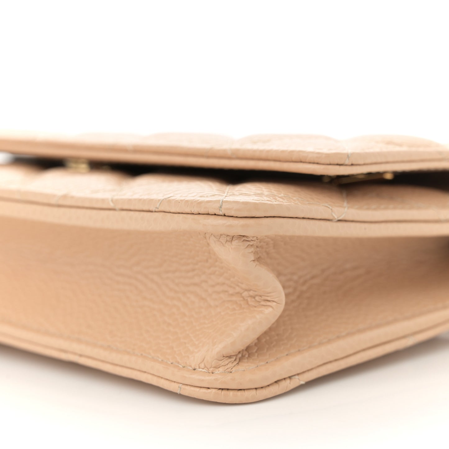 Caviar Quilted Wallet on Chain WOC Beige