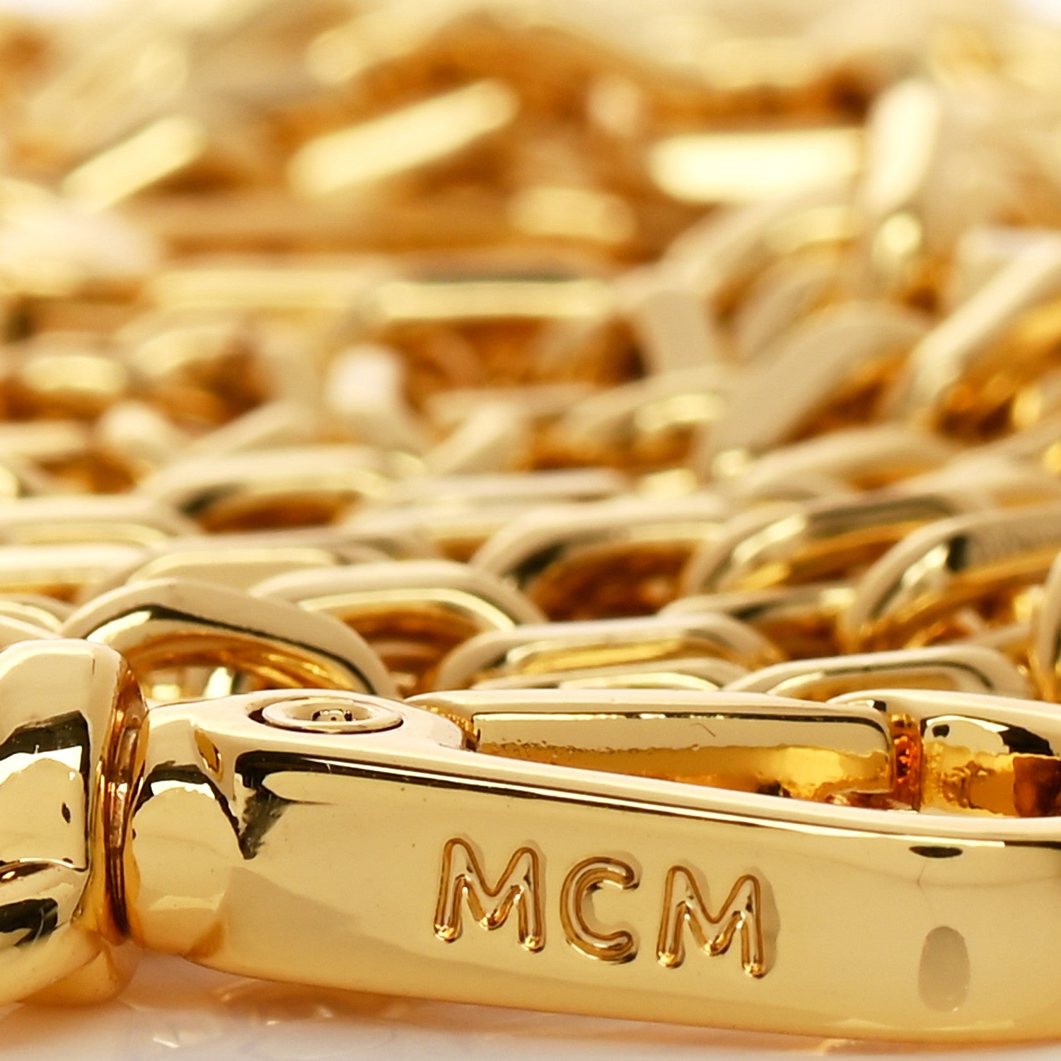 MCM Chain Shoulder Strap Gold 3 of 4