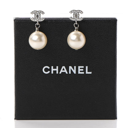 Chanel Crystal Pearl CC Drop Earrings Silver Pearly White 5 of 5