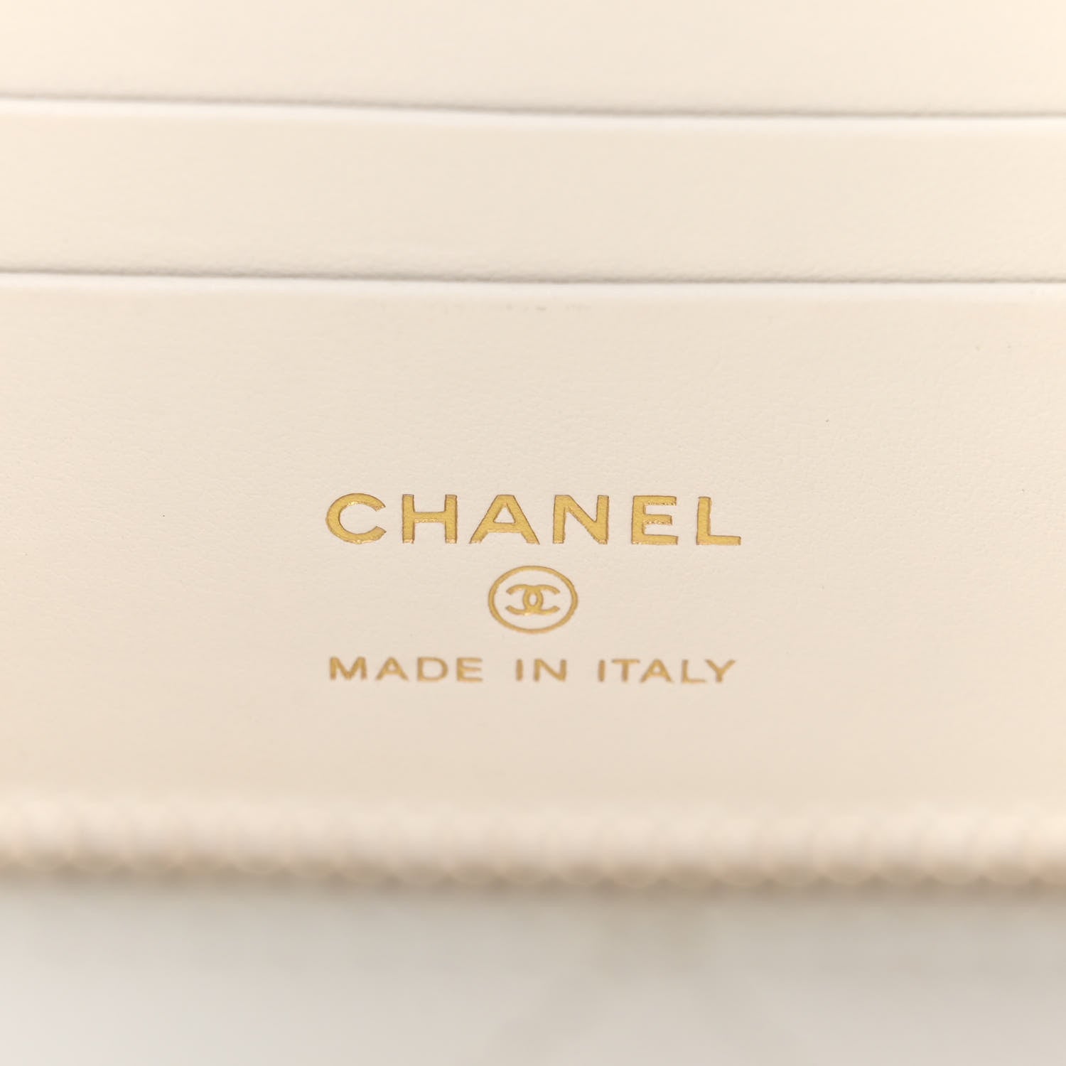 Chanel Caviar Quilted Small Vanity Case With Chain White 6 of 10
