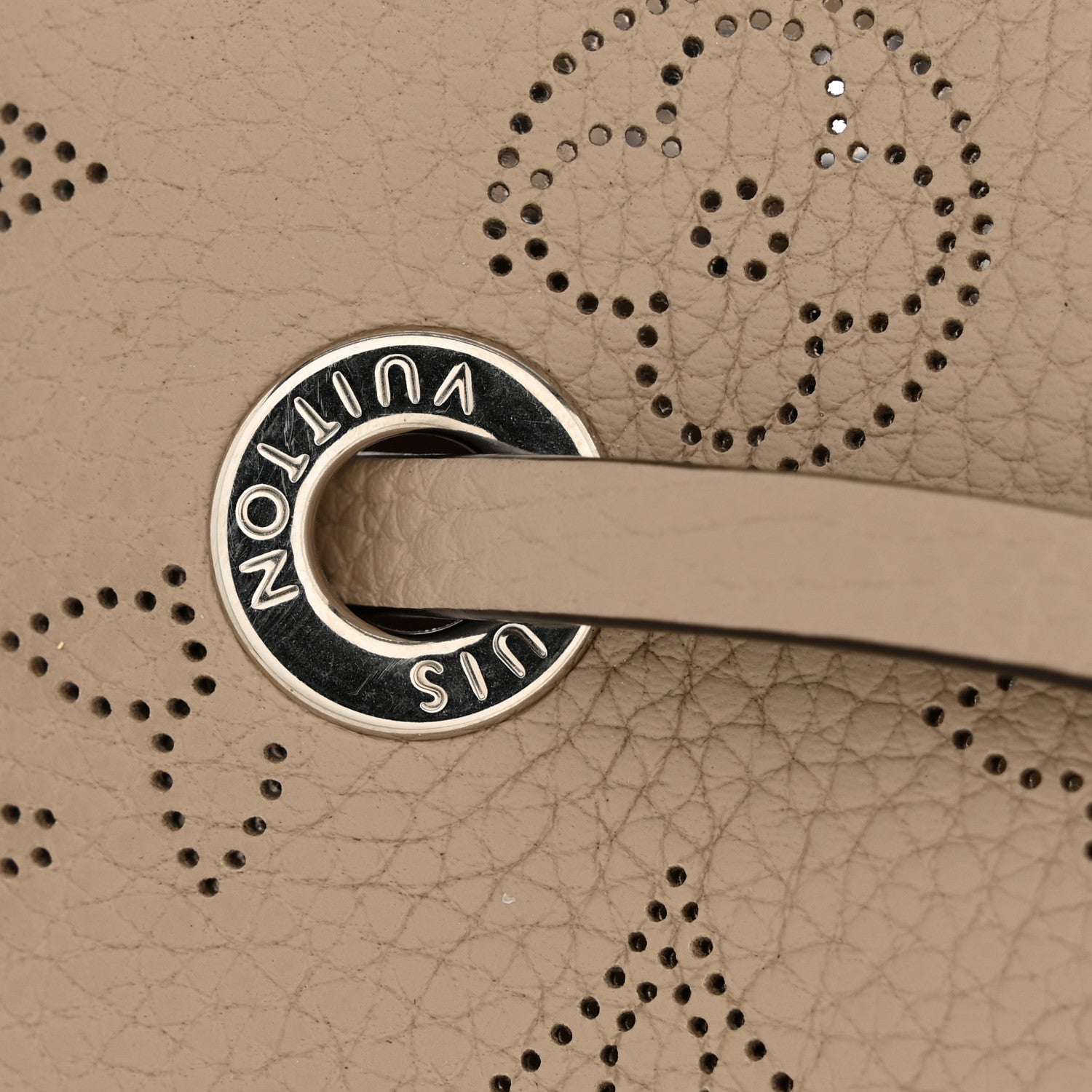 Louis Vuitton Mahina Bella Tote Galet 10 of 10