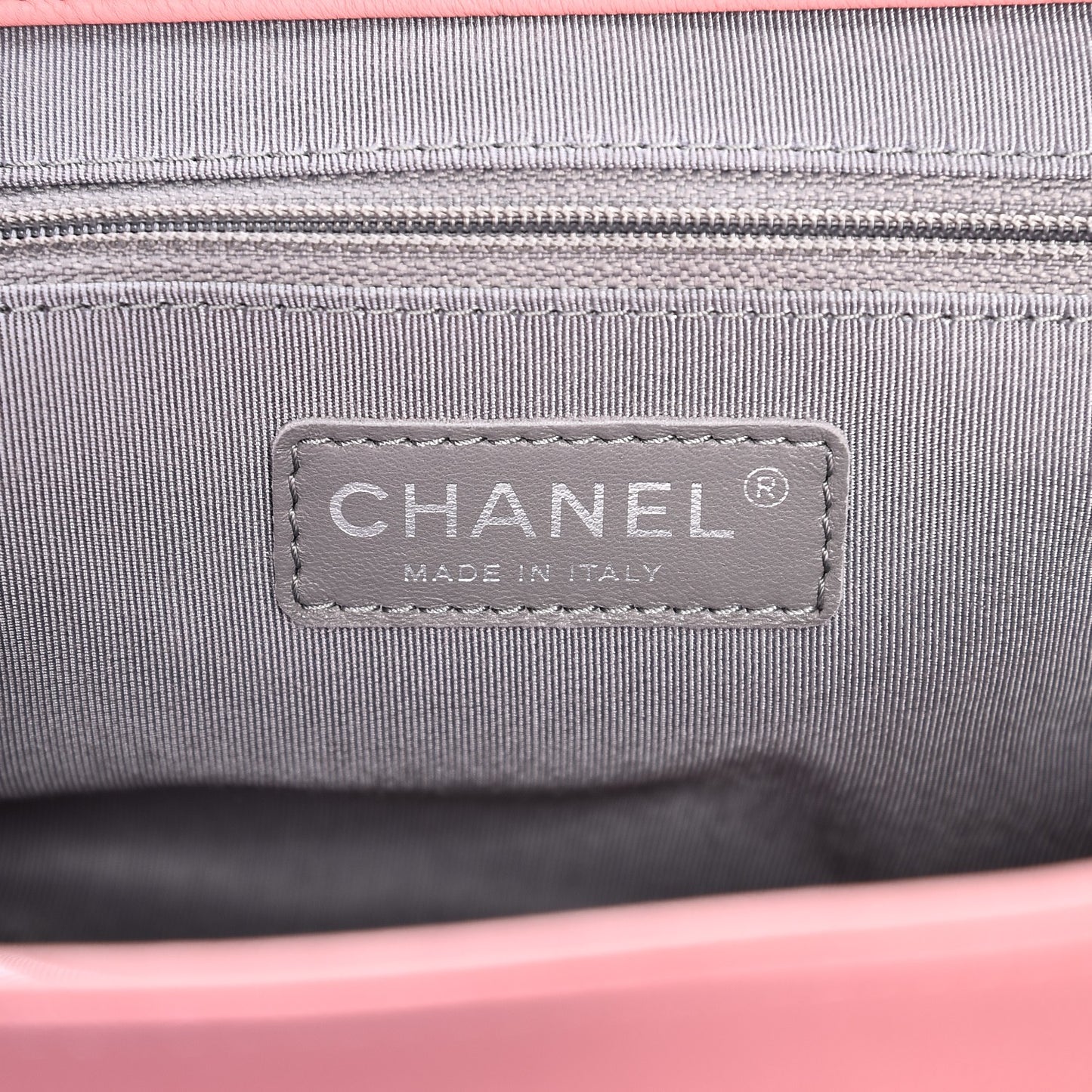 Washed Lambskin Quilted Medium Chain Around Messenger Pink