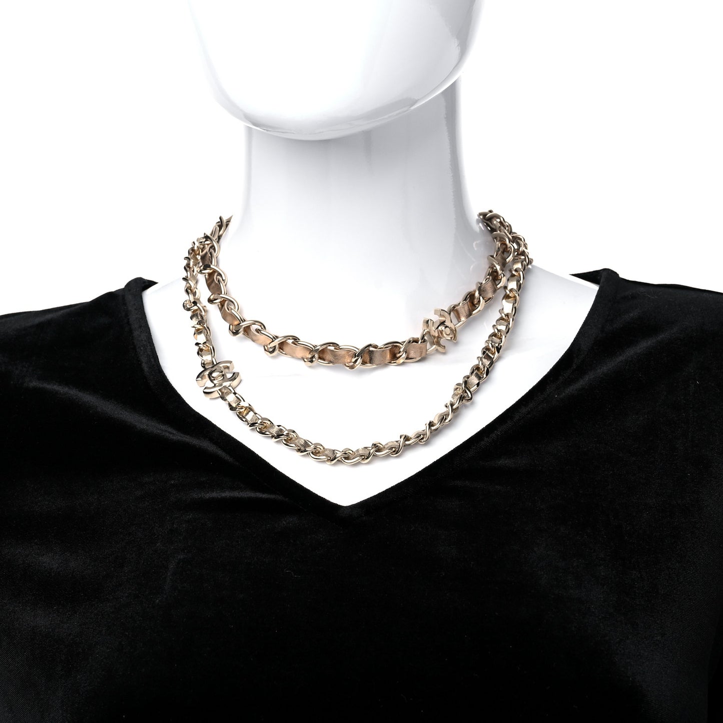 Lambskin CC Turnlock Necklace Gold