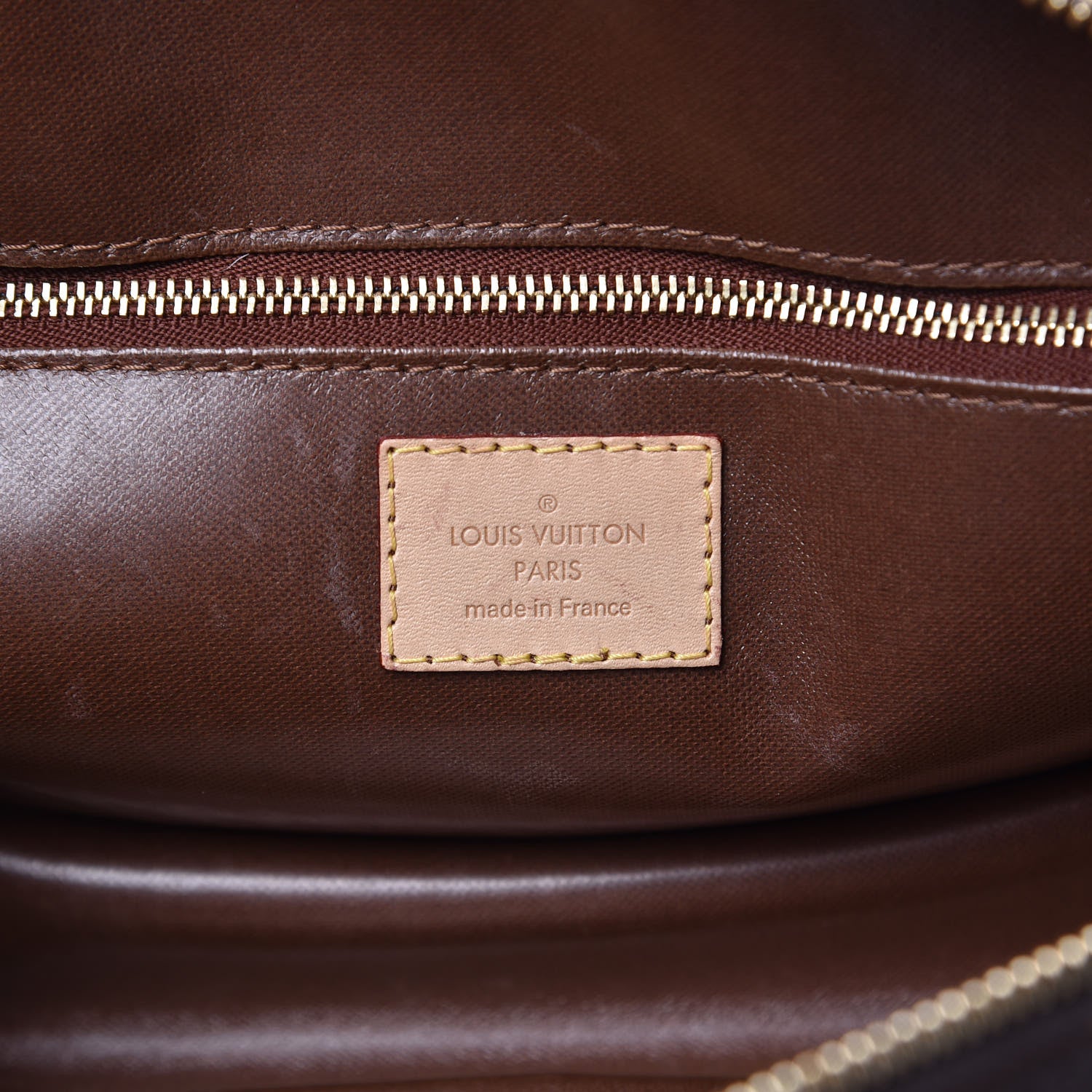 Louis Vuitton Monogram Toiletry Bag 25 6 of 9