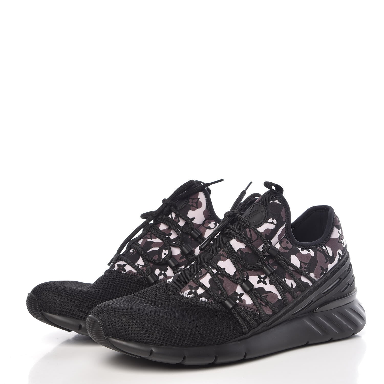 Louis Vuitton Neoprene Mesh Rubber Monogram Camo Fastlane Low Sneakers 8 Black 3 of 12