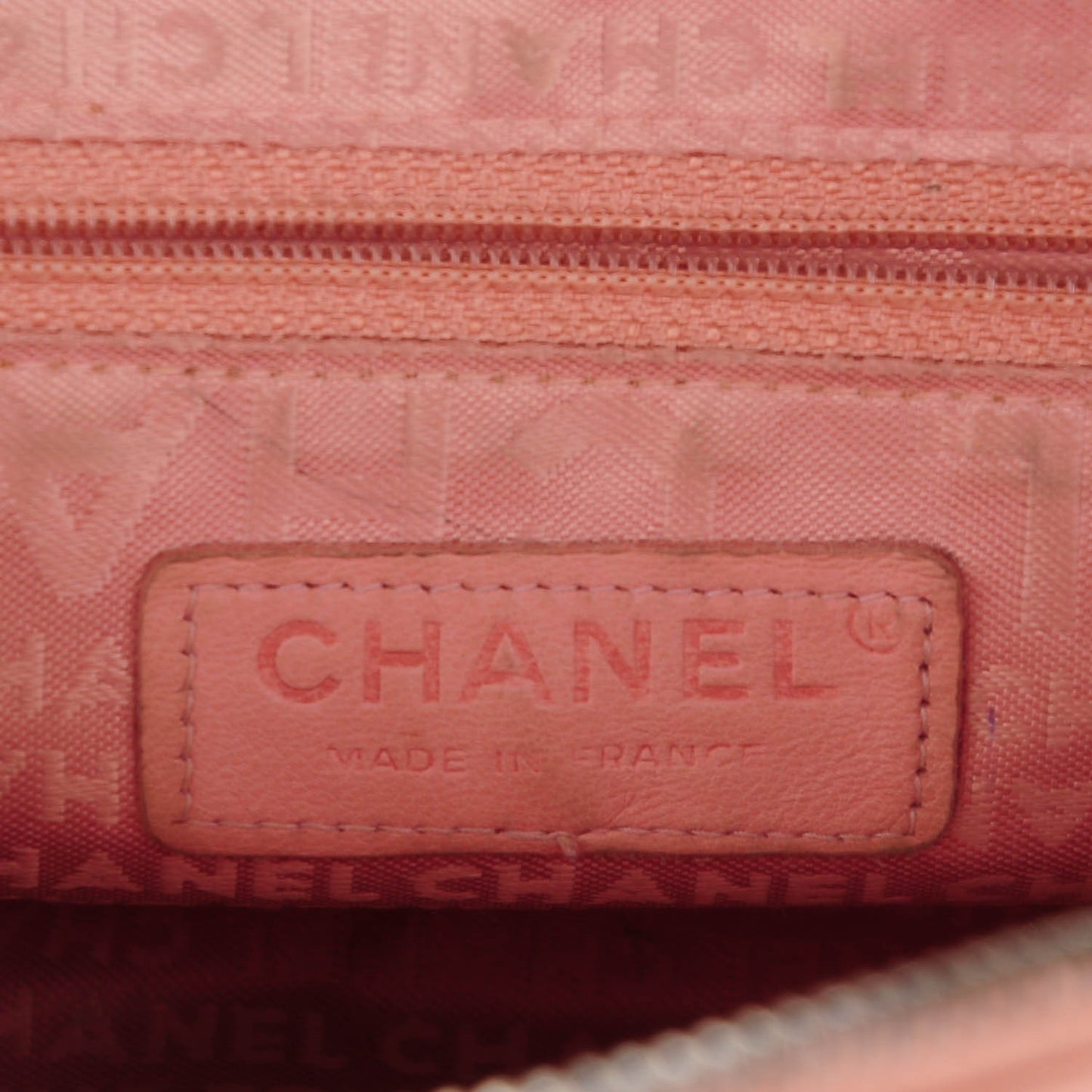 Caviar Square Stitched Tote Pink
