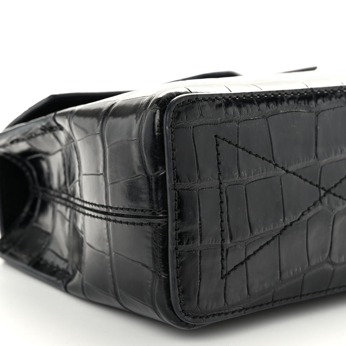 Calfskin Crocodile Embossed Micro Seaton Black