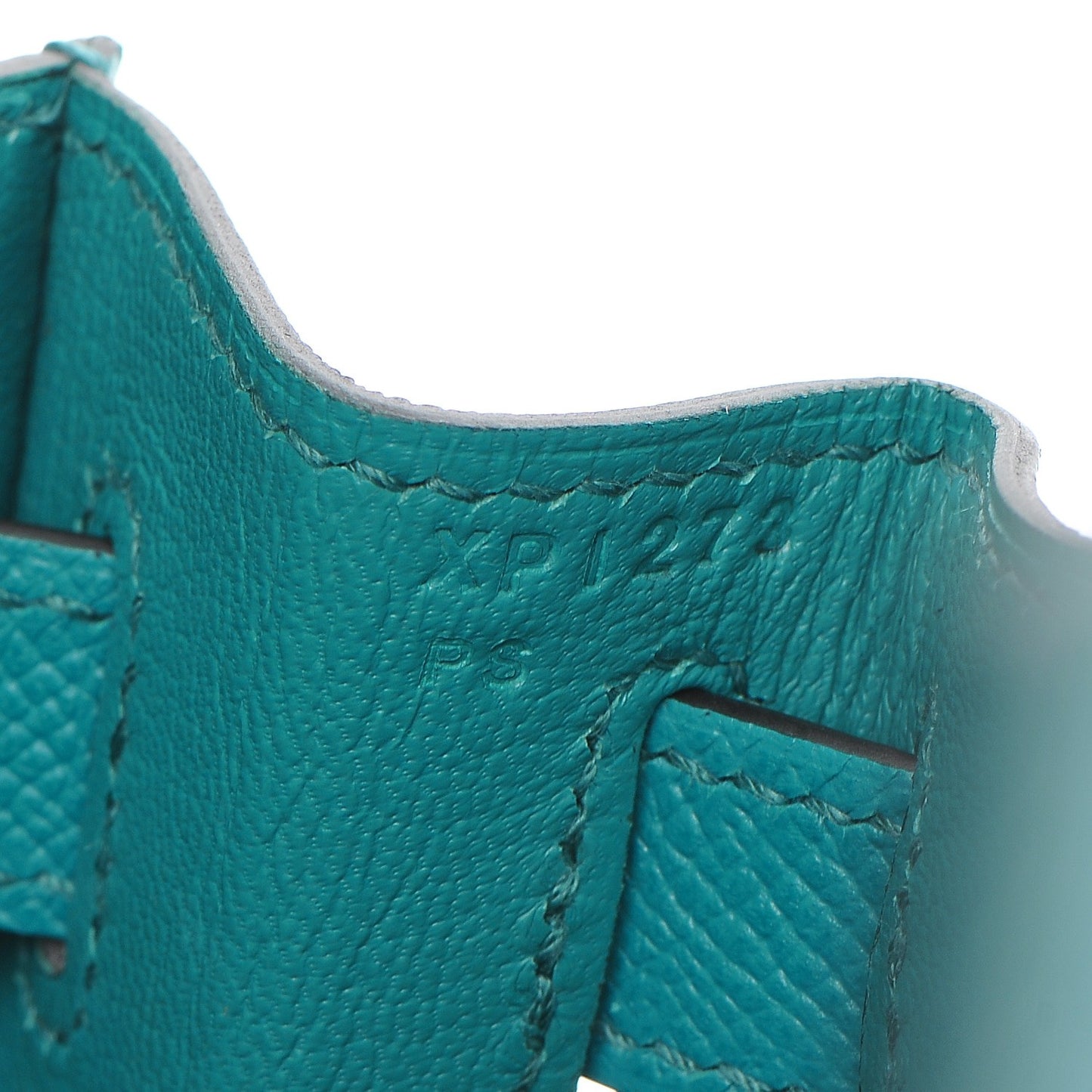 Epsom Kelly Sellier 28 Bleu Paon