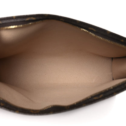 Louis Vuitton Monogram Toiletry Pouch 26 5 of 8