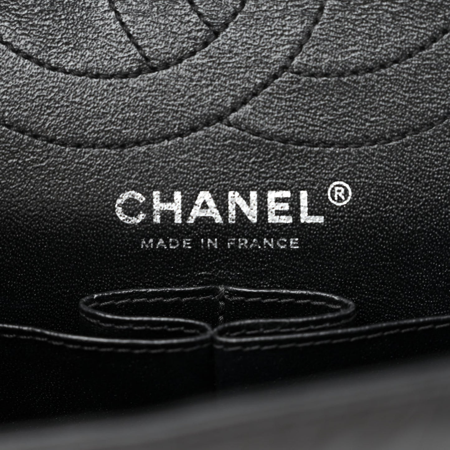 Aged Calfskin Chevron Quilted 2.55 Reissue 226 So Black