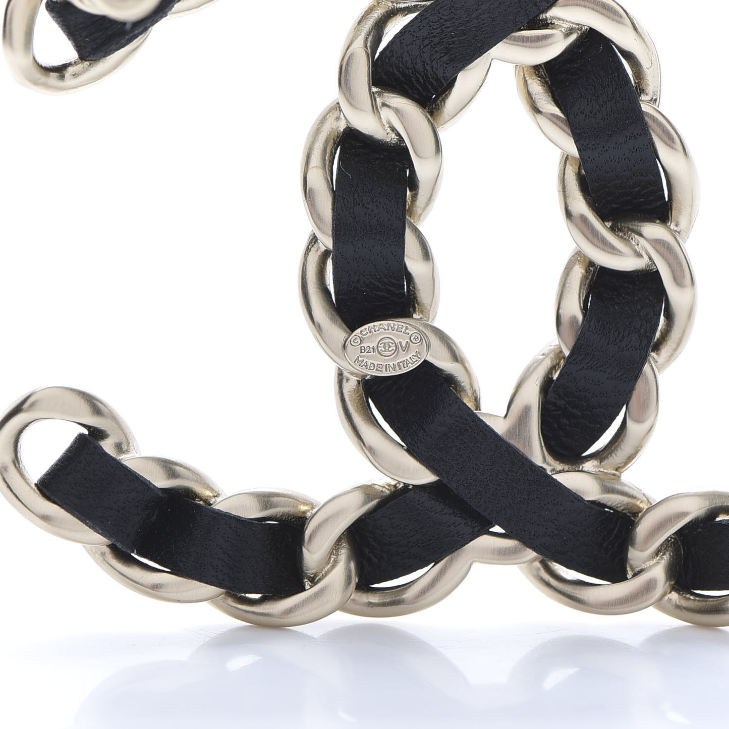Lambskin Chain CC Brooch Black Gold