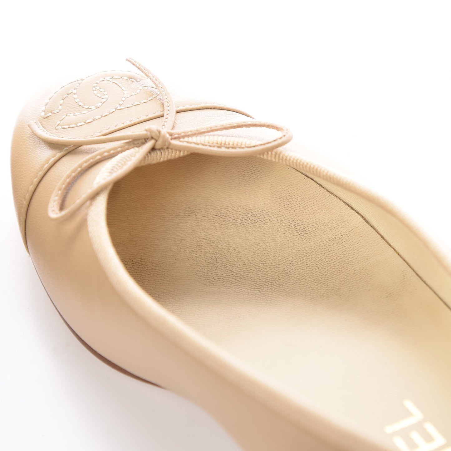 Lambskin Cap Toe CC Ballerina Flats 36 Beige