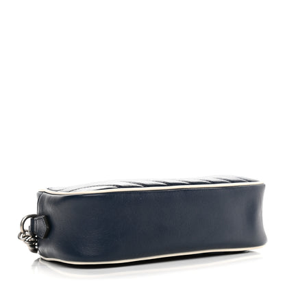 Gucci Vintage Effect Calfskin Matelasse Diagonal Small Torchon GG Marmont Chain Shoulder Bag Blue Agata Mystic White 4 of 9