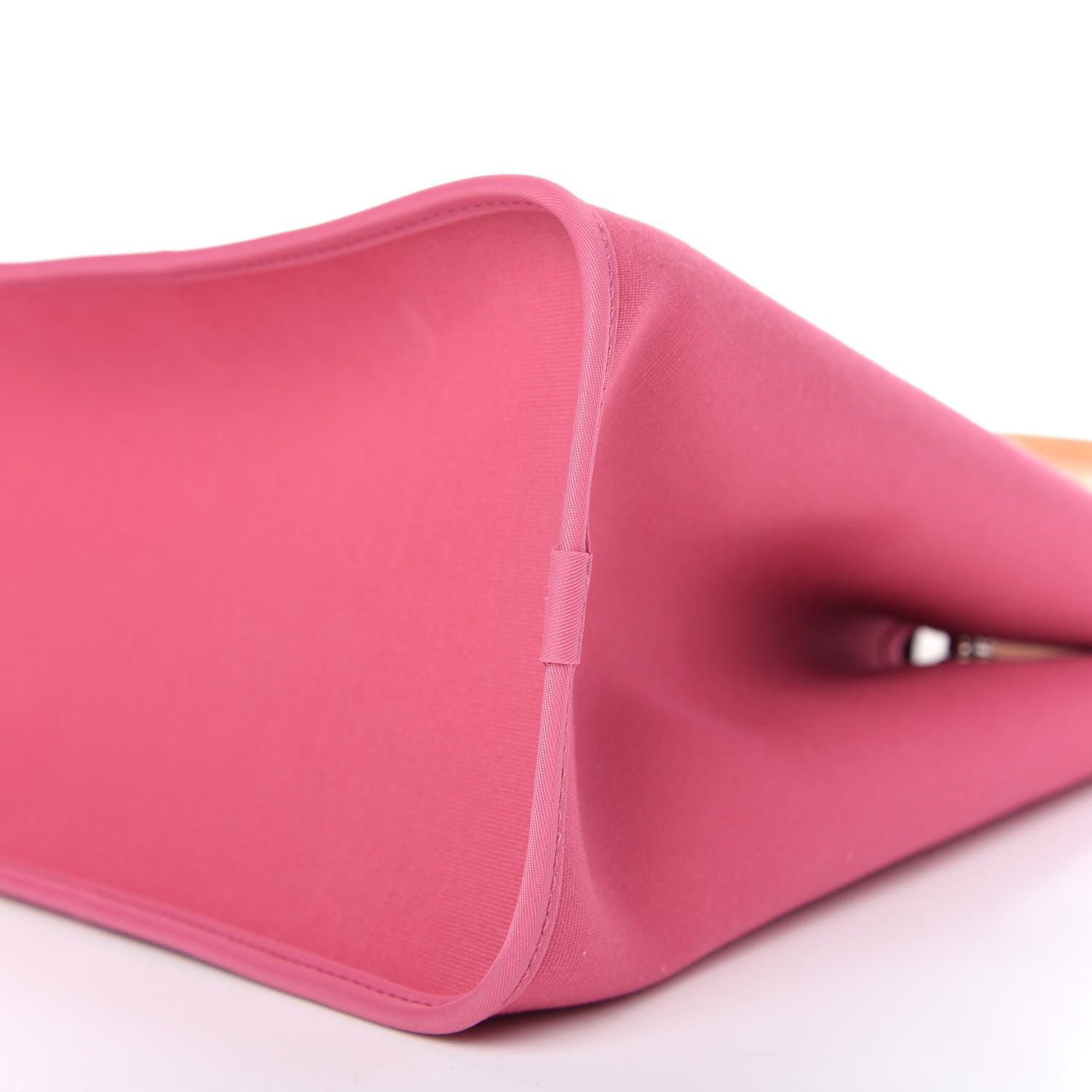 Hermes Toile Cabag 39 Rose Lipstick 7 of 10