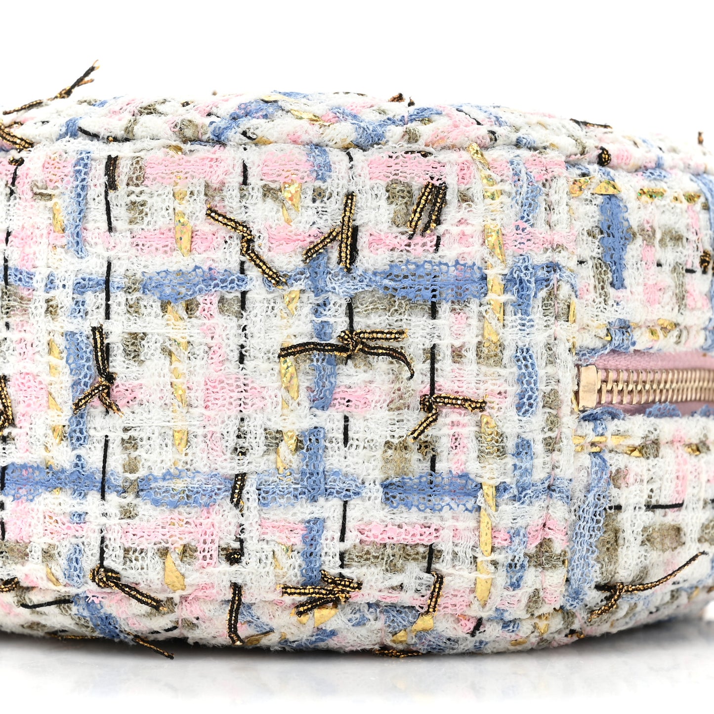 Tweed Quilted Round Clutch With Chain White Pink Multicolor