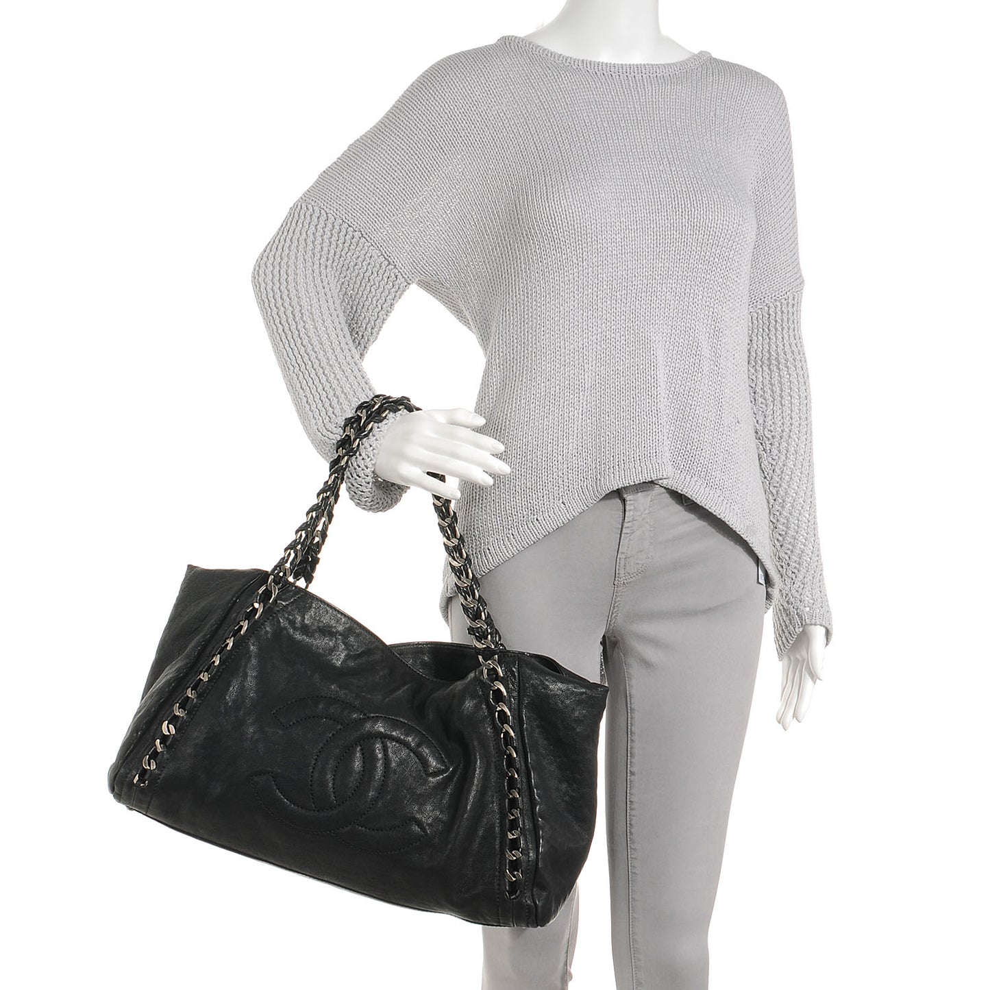 Leather Luxe Ligne Modern Chain Tote Black