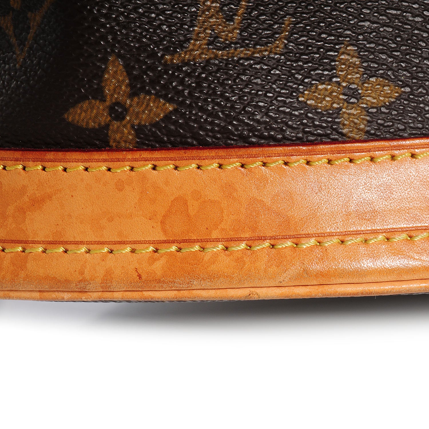 Louis Vuitton Monogram Petit Bucket 23 8 of 10