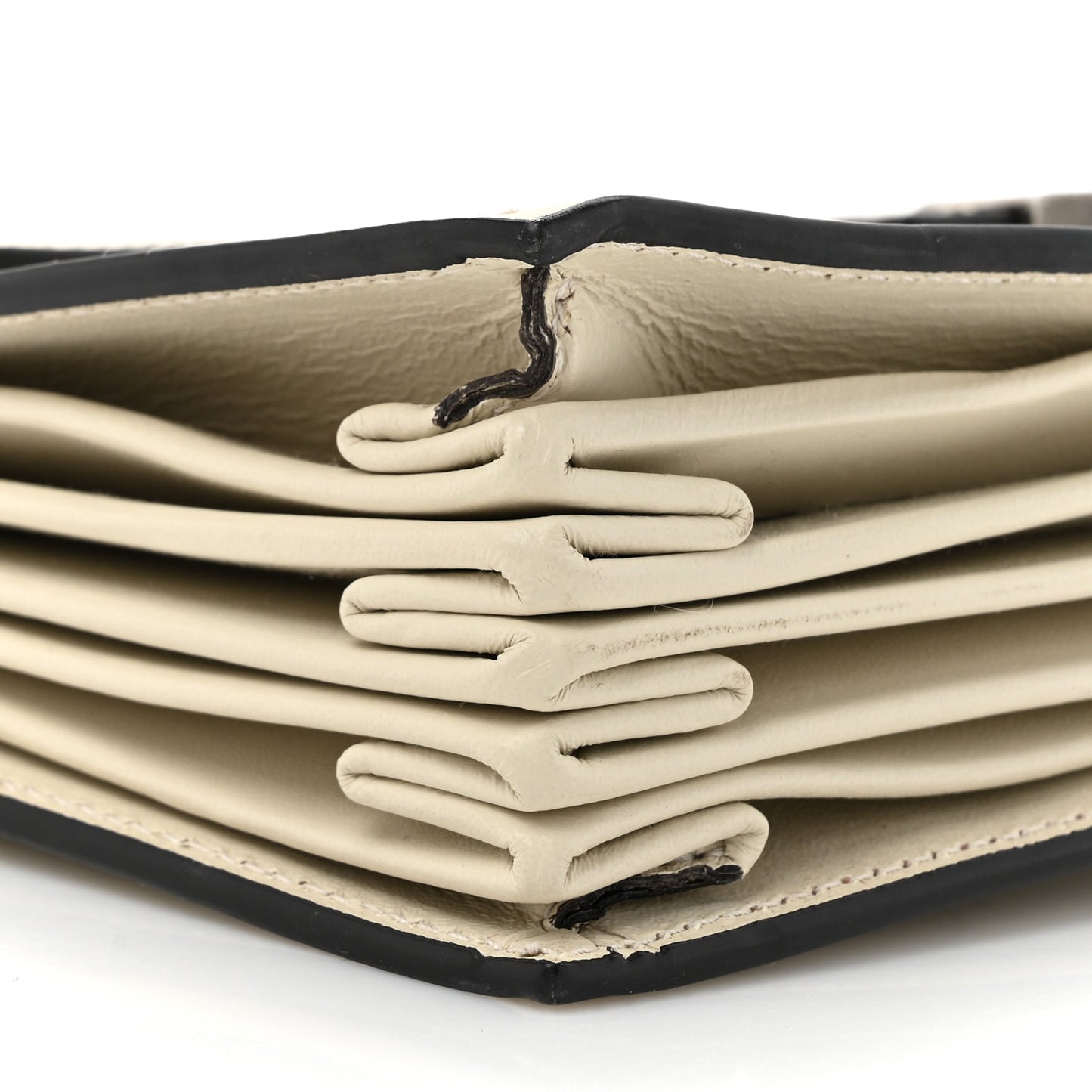 Calfskin Pouch Ivory Black