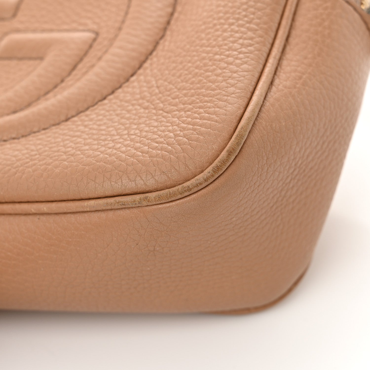 Gucci Pebbled Calfskin Small Soho Disco Bag Camelia 17 of 19