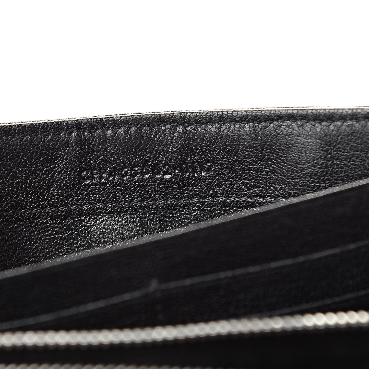 Calfskin Matelasse Chevron Heart Patchwork Monogram Wallet Black