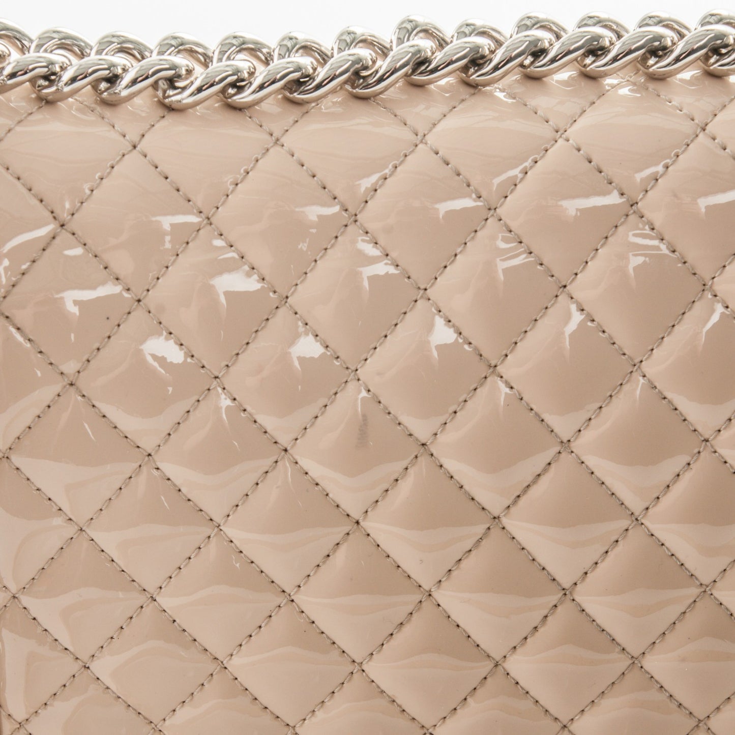 Patent Calfskin New Medium Boy Flap Plexiglass Beige