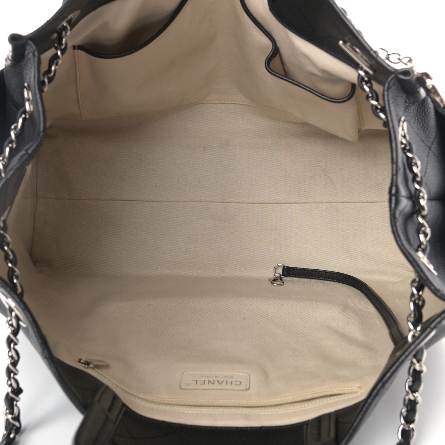 Chanel Grained Calfskin CC Pocket Tote Black 5 of 14