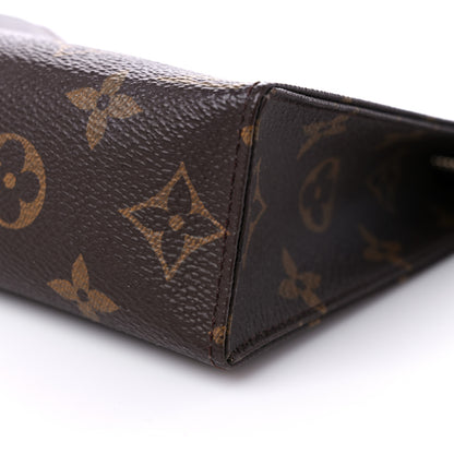 Louis Vuitton Monogram Toiletry Pouch 19 9 of 11