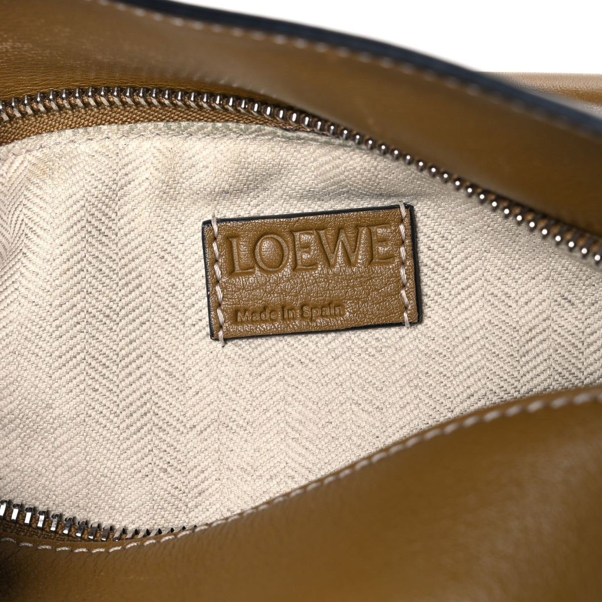 Loewe Calfskin Small Puzzle Bag Ochre Green Soft White 6 of 9
