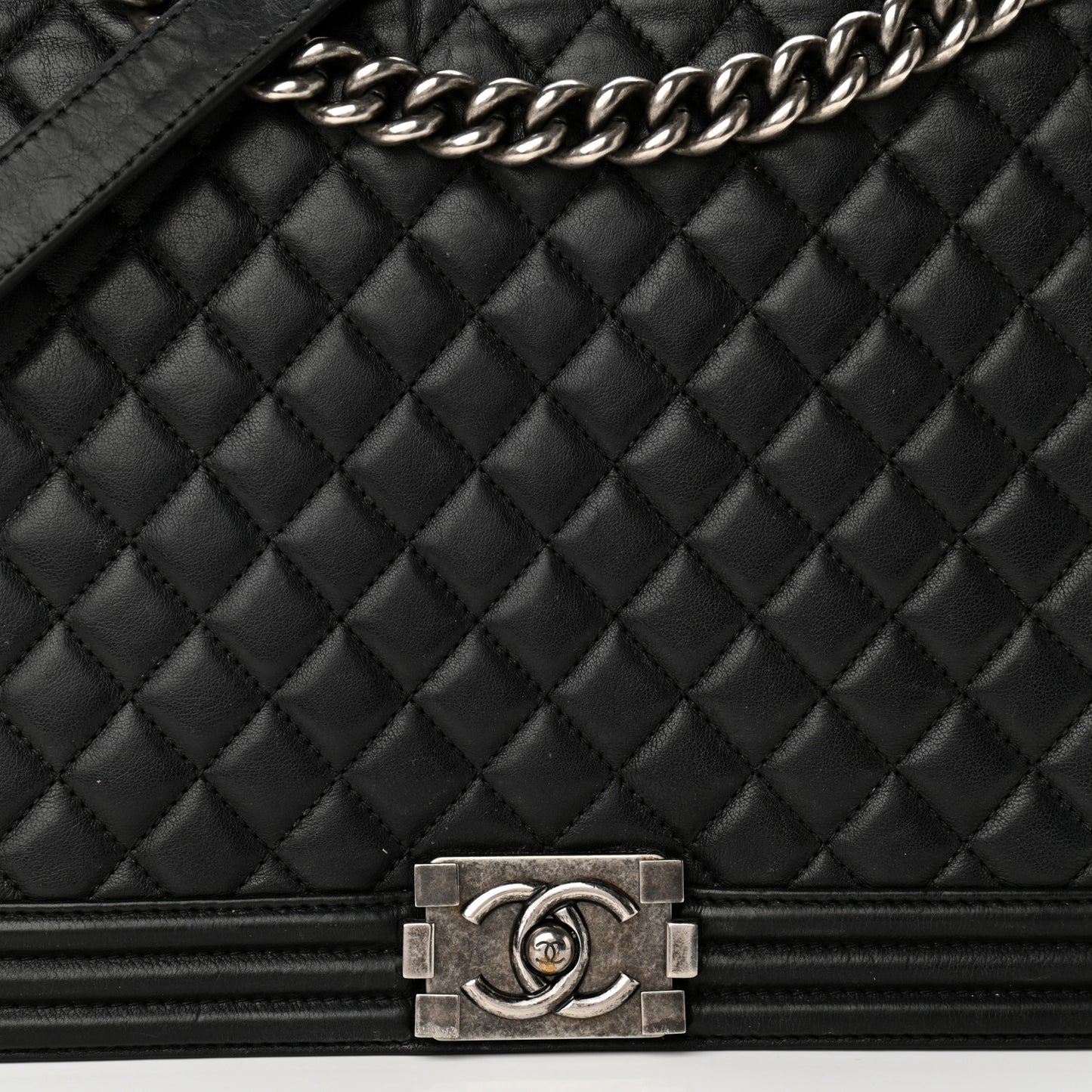 Lambskin Quilted Large Boy Flap Black