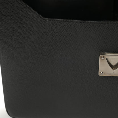 Louis Vuitton Taiga Neo Robusto 2 Compartment Briefcase Black 13 of 15