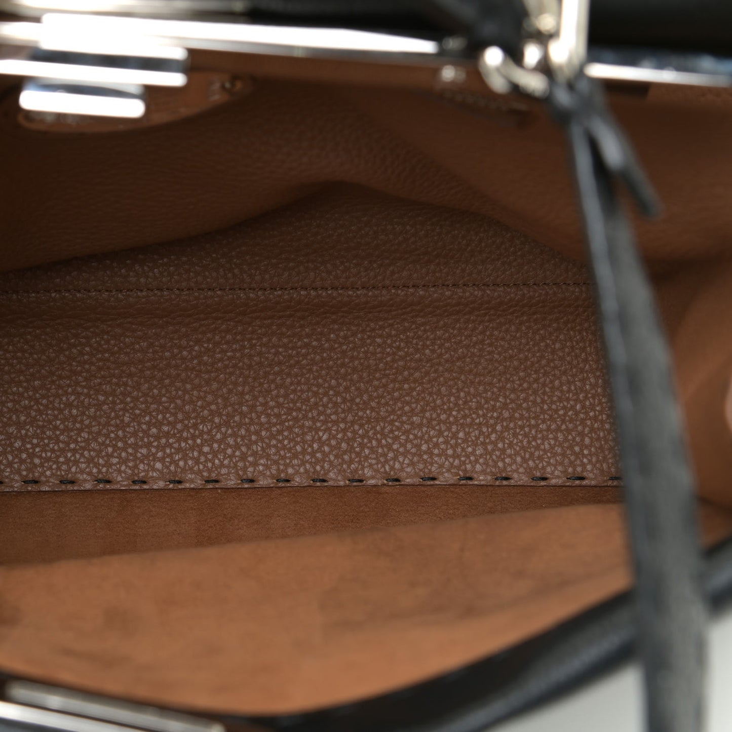 Cuoio Romano Selleria Bi-Color Large Peekaboo Iconic Satchel Black Mou