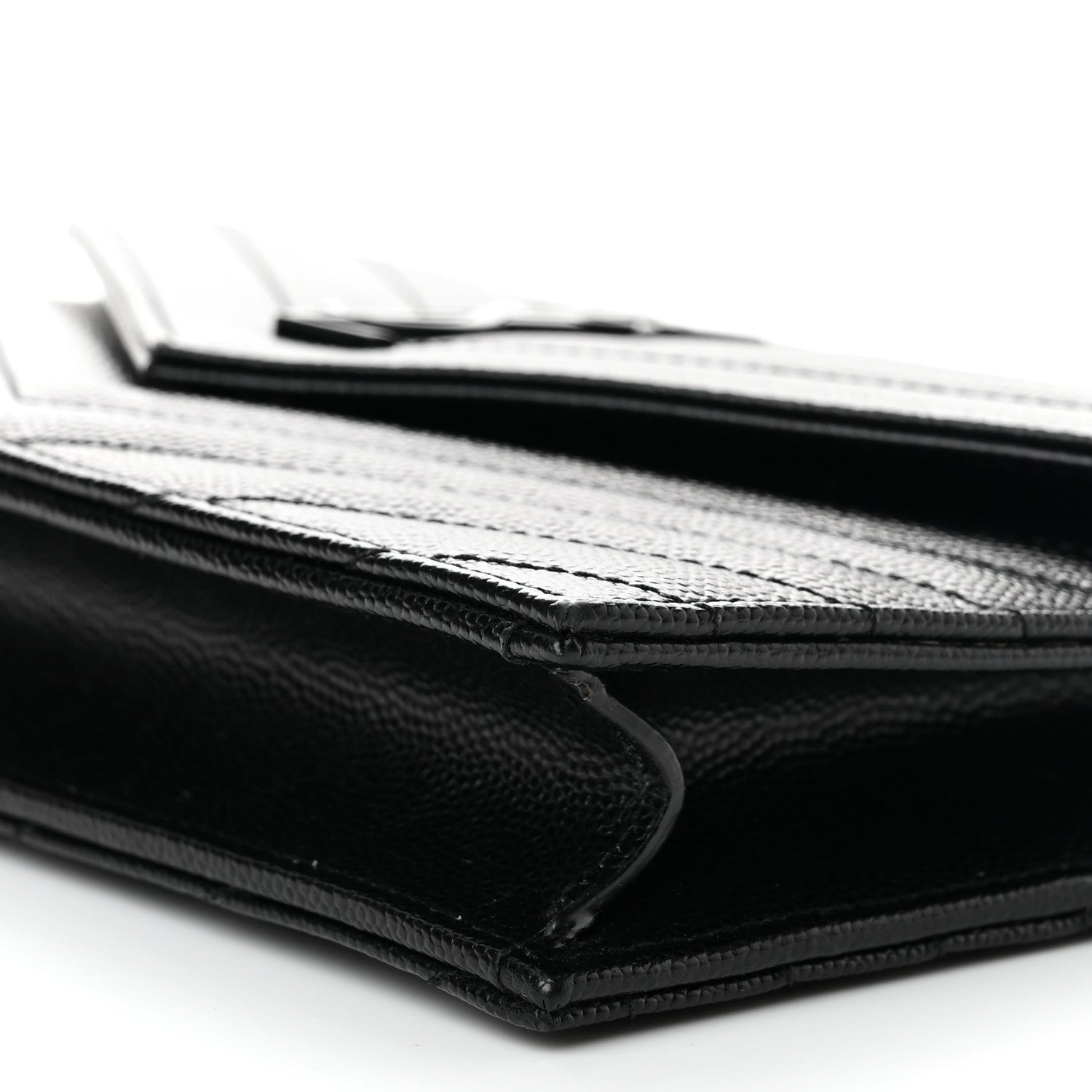 Saint Laurent Grain De Poudre Matelasse Chevron Monogram Monochrome Envelope Chain Wallet Black 10 of 11