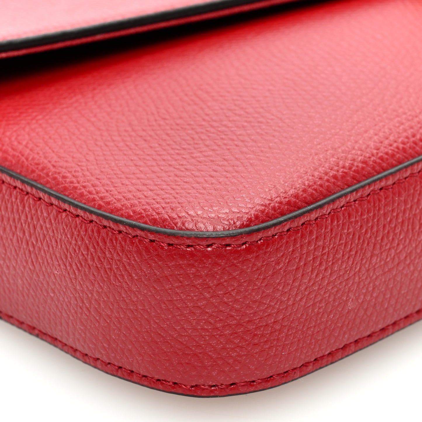 Vitello Cruise F is Fendi Envelope Wallet on Chain with Pouches Fragola