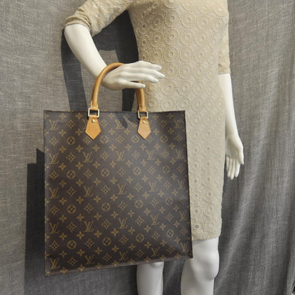 Louis Vuitton Monogram Sac Plat 2 of 8