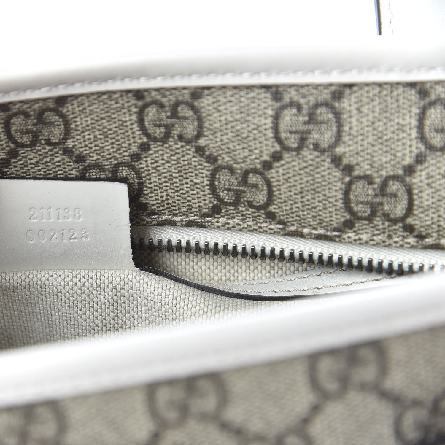 Gucci GG Supreme Small Joy Tote White 9 of 10