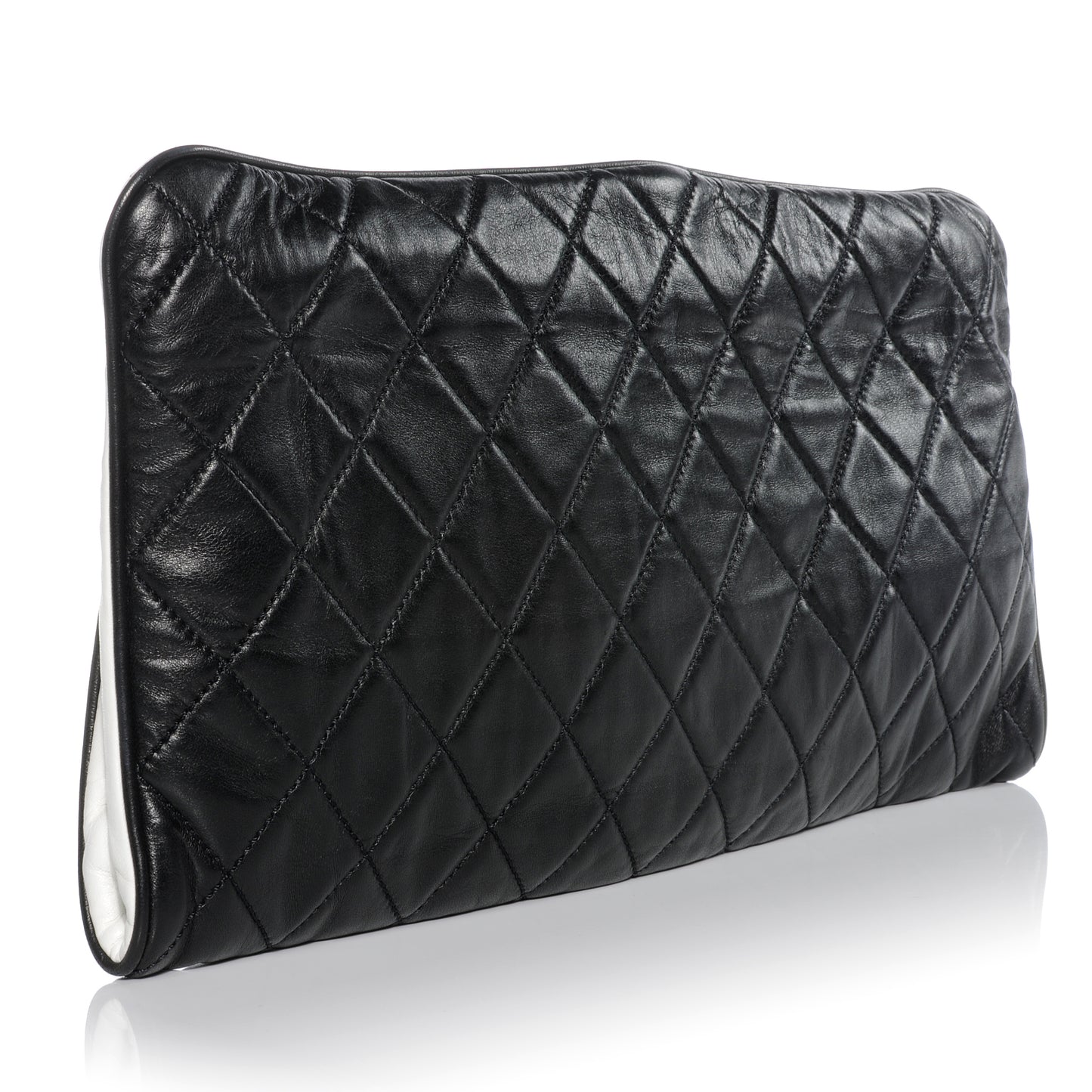 Lambskin Quilted Resin Pearl Clasp Clutch Black White