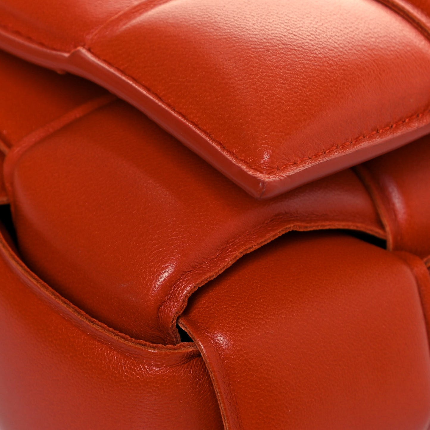 Lambskin Maxi Intreccio Padded Chain Cassette Crossbody Bag Maple