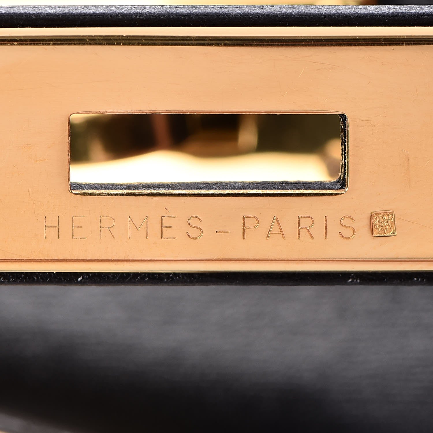 Hermes Box Kelly Retourne 32 Black 15 of 35