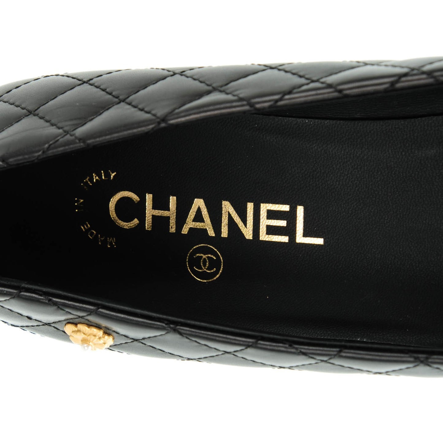 Lambskin Quilted Cap Toe Camellia Pumps 40 Black