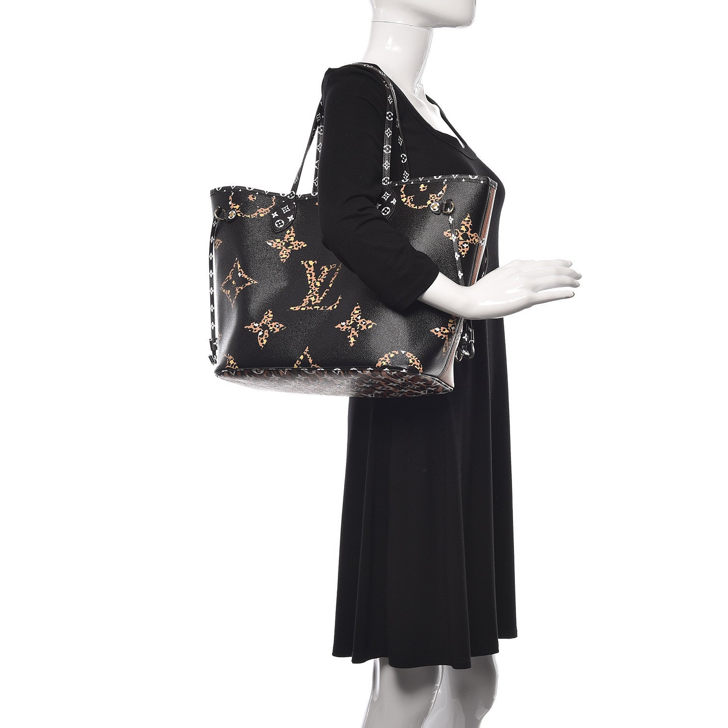 Louis Vuitton Monogram Giant Jungle Neverfull MM Black 2 of 12