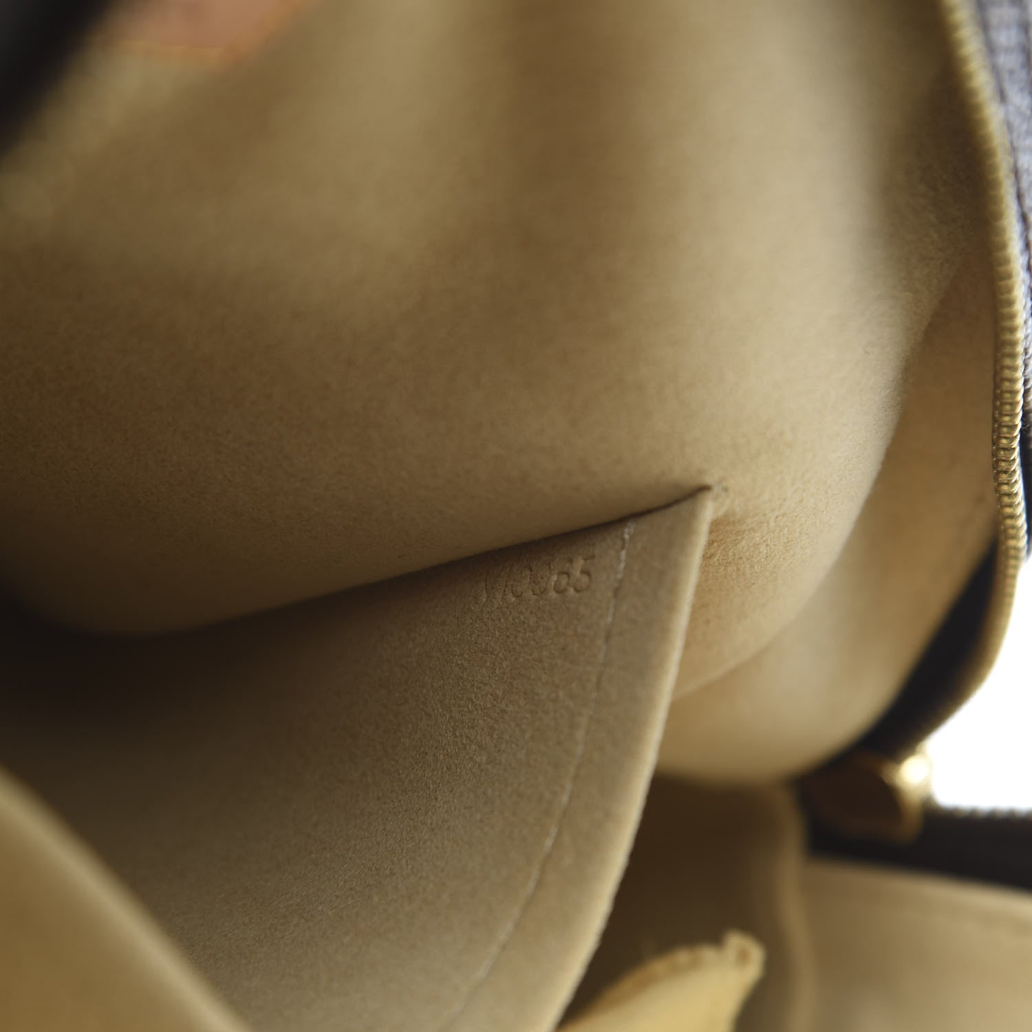 Louis Vuitton Monogram Manhattan PM 7 of 12