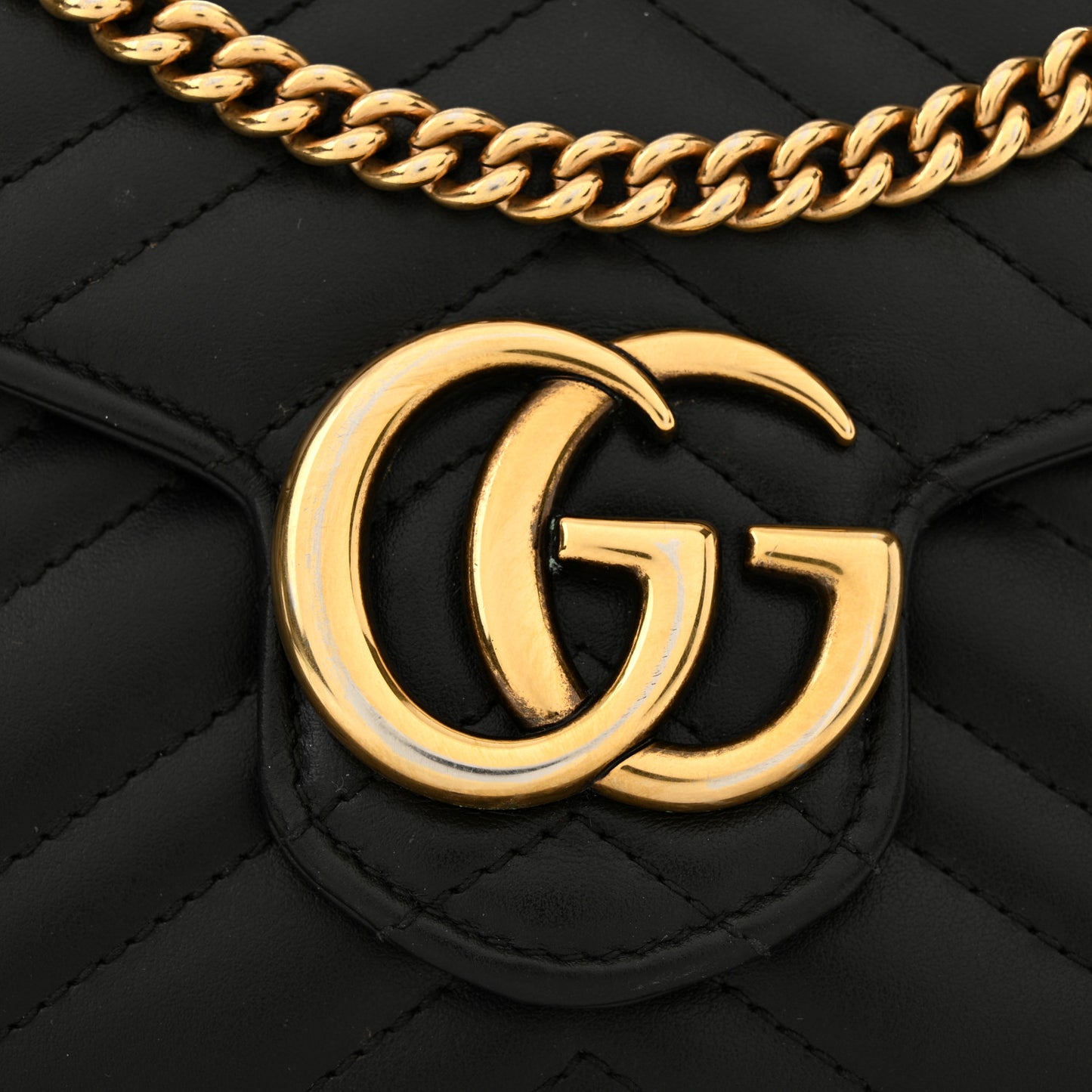 Calfskin Matelasse GG Marmont Chain Wallet Black