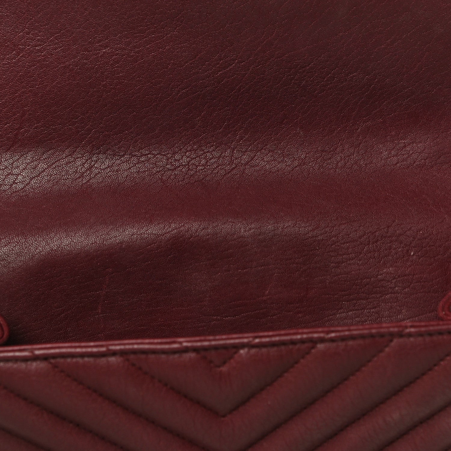 Saint Laurent Sheepskin Matelasse Chevron Monogram Medium College Bag Rouge Legion 19 of 24