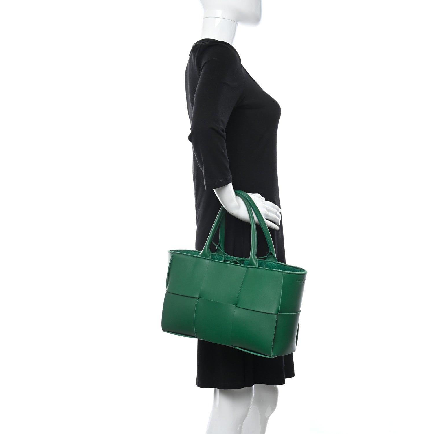 Bottega Veneta Nappa Maxi Intrecciato Medium Arco Tote Racing Green 2 of 7